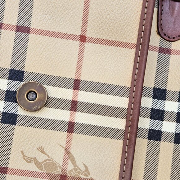 Burberry Brown Leather clutch - Picture 16 of 17